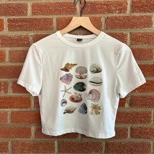 SHEIN Cropped White Tee